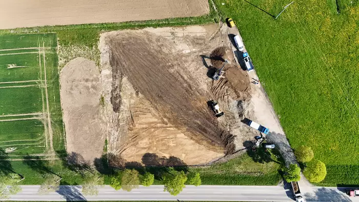 Fertig verfüllte Bohrung Bodenarbeiten für Landwirtschaftliche Fläche