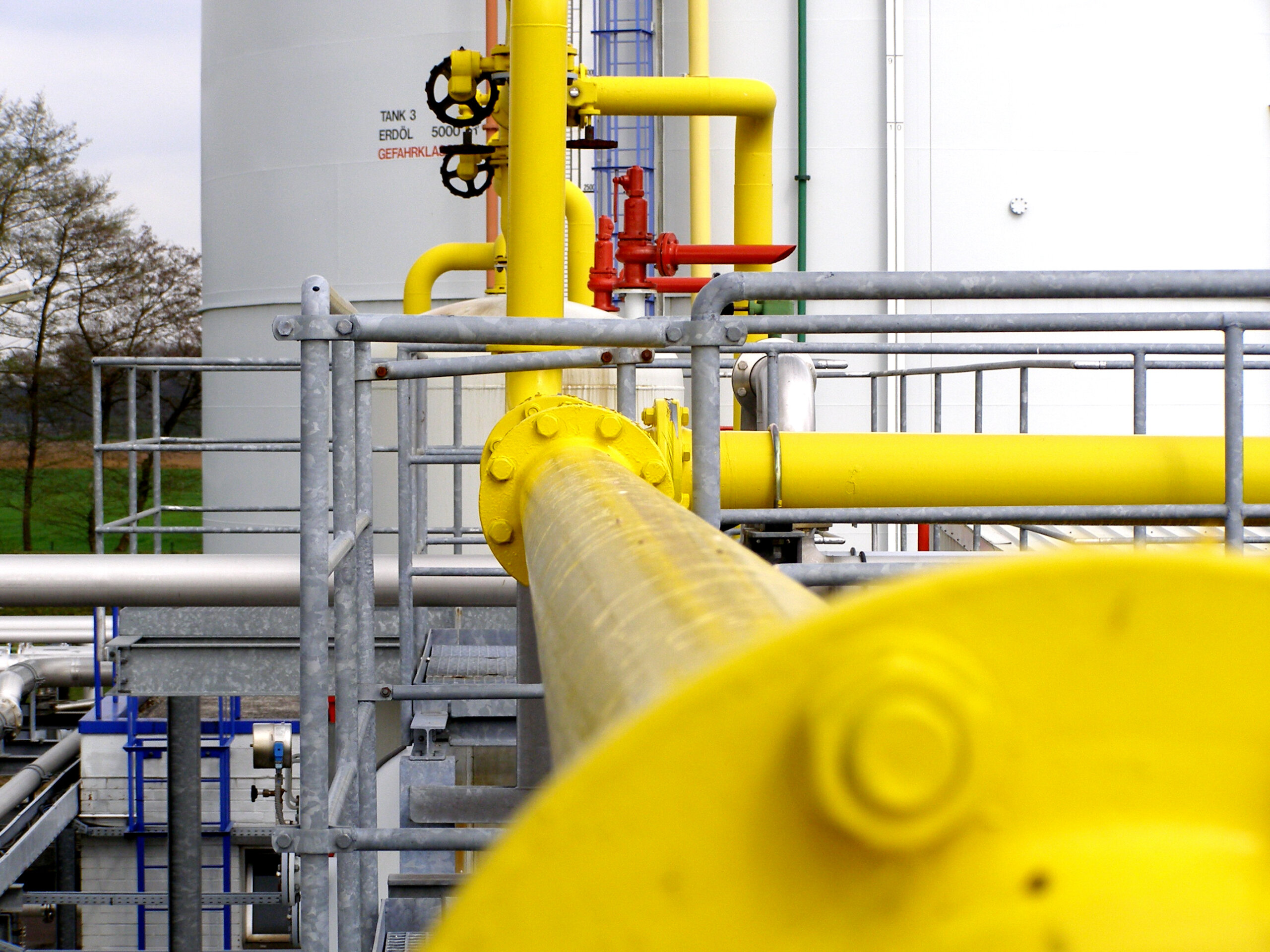 Bramberge-Öltank-Pipelines_Kubu